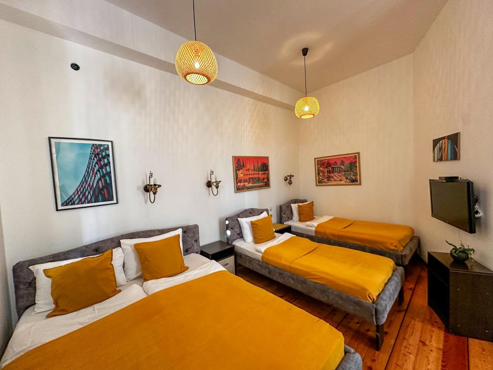 The Only One Apartments Ниш Экстерьер фото